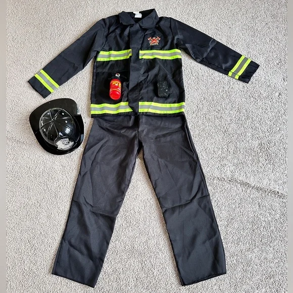 Hyde and Eek! Fireman Costumes Size: L (12-14) - Picture 1 of 4